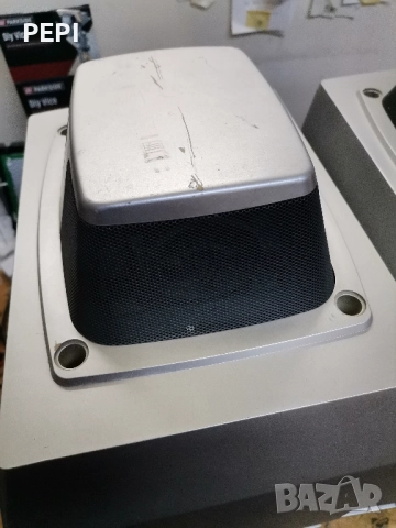 Тонколони Universum , снимка 5 - Тонколони - 51483018