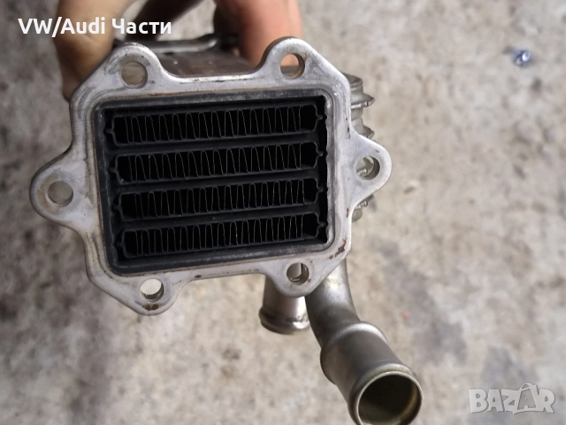 EGR ЕГР охладител за Голф 5 Ауди А3 Пасат Туран VW Golf 5 Audi A3 8P Passat Touran 2.0TDI 03G131513J, снимка 3 - Части - 52449375