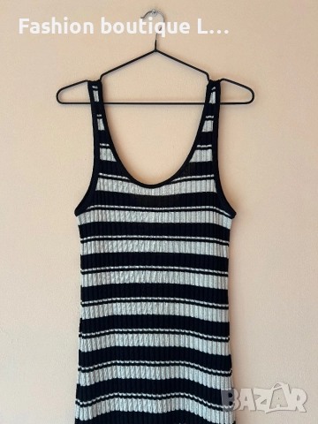 H&M Дълга рипсена рокля на черно/бежово райе с малка цепка отзад XS по етикет,но по-скоро е S / M 🖤, снимка 2 - Рокли - 52051549