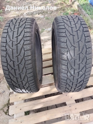 Продавам две зимни гуми с джанти размер 205/55/16