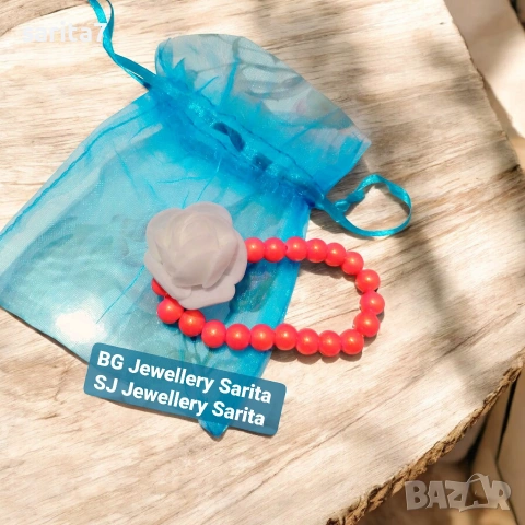 Брокатена гривна с красива бяла роза от фоам , снимка 3 - Гривни - 53179781