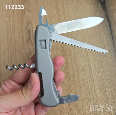 Victorinox Forester Titanium, снимка 3 - Ножове - 55949570
