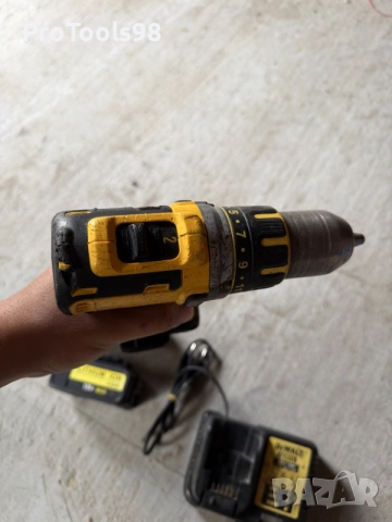 Dewalt 18V винтоверт, снимка 5 - Винтоверти - 56167619