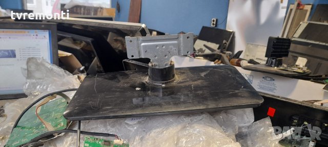 оригинална стойка X15T8946-102YF телевизор Philips модел 32PFL3168H/12, снимка 2 - Стойки, 3D очила, аксесоари - 35507406