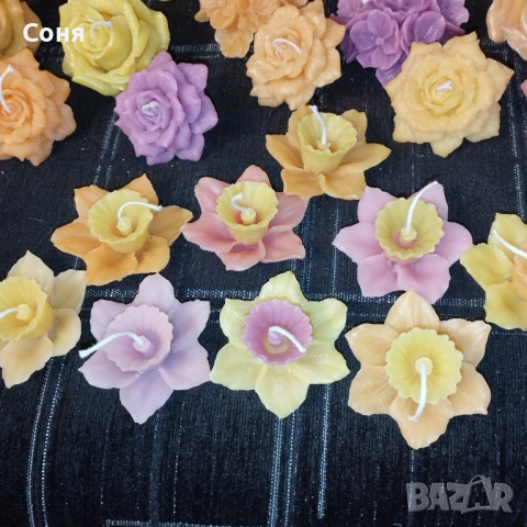 Ароматни восъчни свещи - цветя и рози  различни цветове, снимка 8 - Подаръци за сватба - 53168297