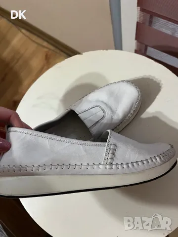 Бели мокасини кожа, снимка 2 - Дамски ежедневни обувки - 50426690