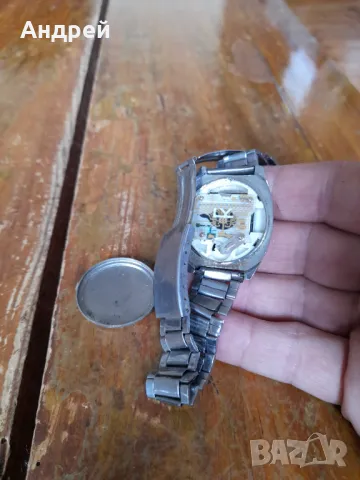 Стар електронен часовник Sharp, снимка 5 - Антикварни и старинни предмети - 49709477