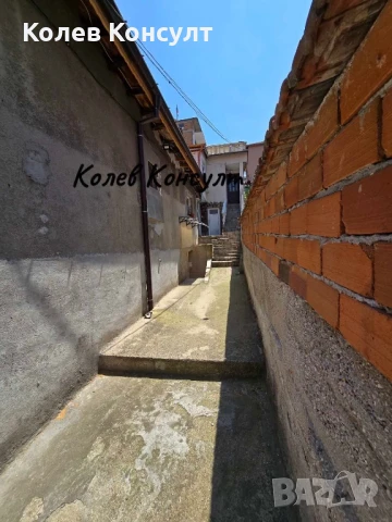 Продавам къща близнак в град Хасково,кв”Червена стена”, снимка 14 - Къщи - 50731066