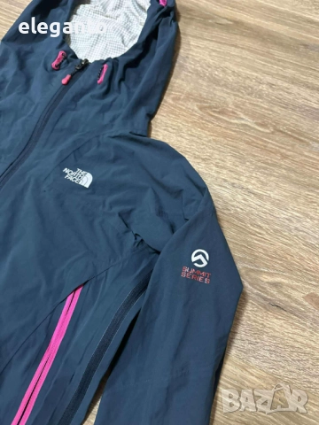 Висок клас дамсо алпийско яке The North Face  Alpine HyVENT  2.5 Summit Series Jacket , XS размер, снимка 6 - Якета - 52565299