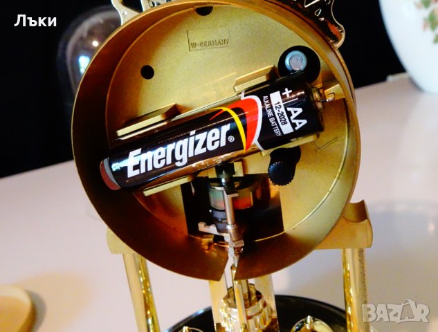 Настолен часовник Staiger Западна Германия. , снимка 7 - Антикварни и старинни предмети - 29349351