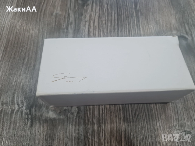 Калъф за дамски очила на марката Genny, снимка 5 - Слънчеви и диоптрични очила - 52973129