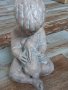 Скулптура на момче със заек, снимка 1 - Декорация за дома - 38701501