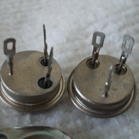 Германиев транзистор П215 СССР, снимка 3 - Друга електроника - 44804422