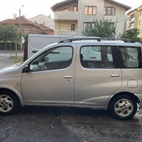 Toyota Yaris Verso на части, снимка 8 - Автомобили и джипове - 42832438