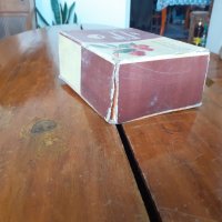 Стара кутия от Шоколадови бонбони Пияни Вишни, снимка 3 - Други ценни предмети - 31684618