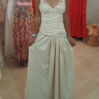 маркова официална шаферска сватбена булчинска маркова рокля, снимка 8 - Сватбени рокли - 23072094