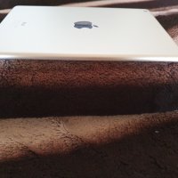 iPad Air 16GB (A1474), снимка 6 - Таблети - 42865450
