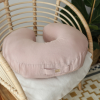 Babyly ленена възглавница за хранене – розова, снимка 1 - Аксесоари за кърмачки - 44746890