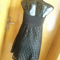 Черна къса разкроена рокля с мрежа и хастар М, снимка 3 - Рокли - 21307825