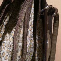 Нова чанта кафяво с хаки беж дамска за рамо, снимка 6 - Чанти - 31448638
