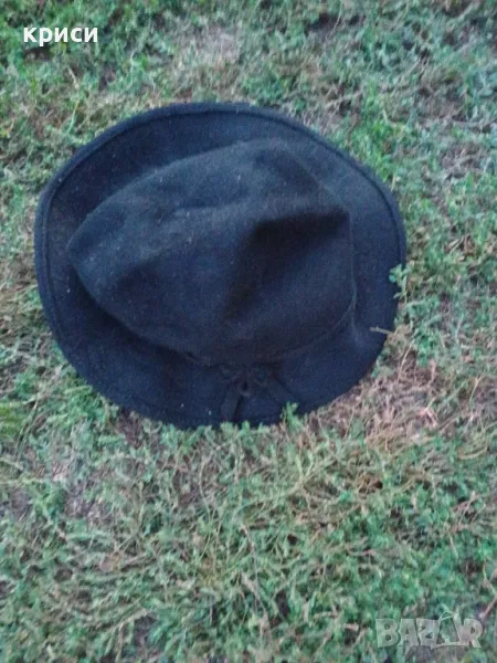 Дамска шапка , снимка 1