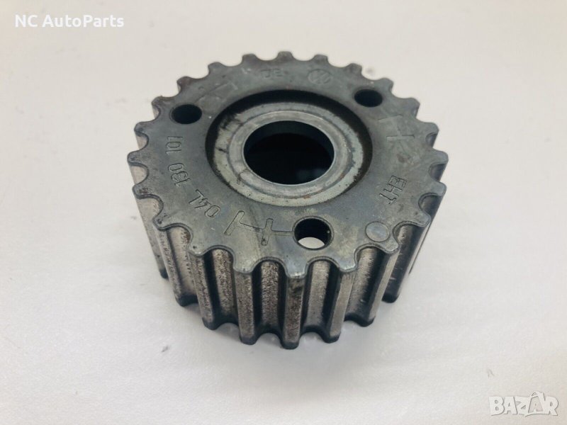 Зъбно колело за AUDI A3 8V 1.6 дизел 105 коня CLH Евро-6 04L130101 04L130111A 2015, снимка 1