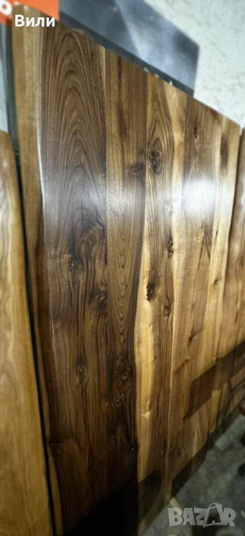 Плот за маса от масив Орех, снимка 1