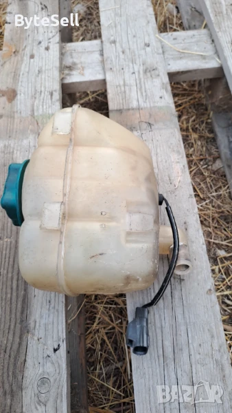 Разширителен съд антифриз за Volvo S60 2005г, снимка 1