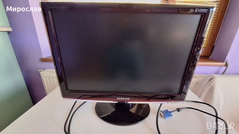 Продавам монитор Samsung, снимка 1