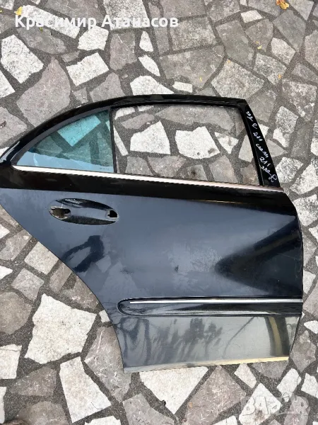 Врата задна дясна за Мерцедес Е-класа W211.2002-2007г, снимка 1