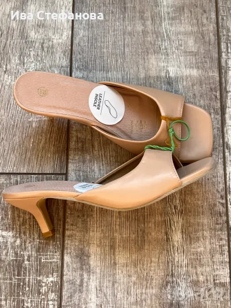 Нови бежови nude цвят светло кафяви чехли на нисък ток , снимка 1