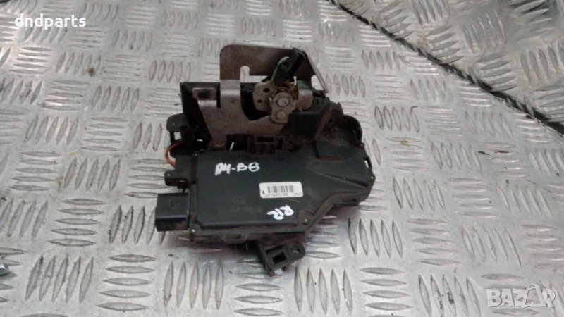 Задна дясна брава Audi A4 B6 2002г., снимка 1