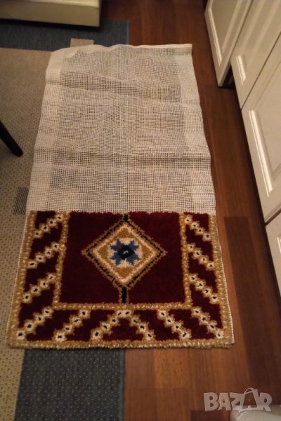 РАЗПРОДАЖБА Пътека вълна с материали за довършване , снимка 1