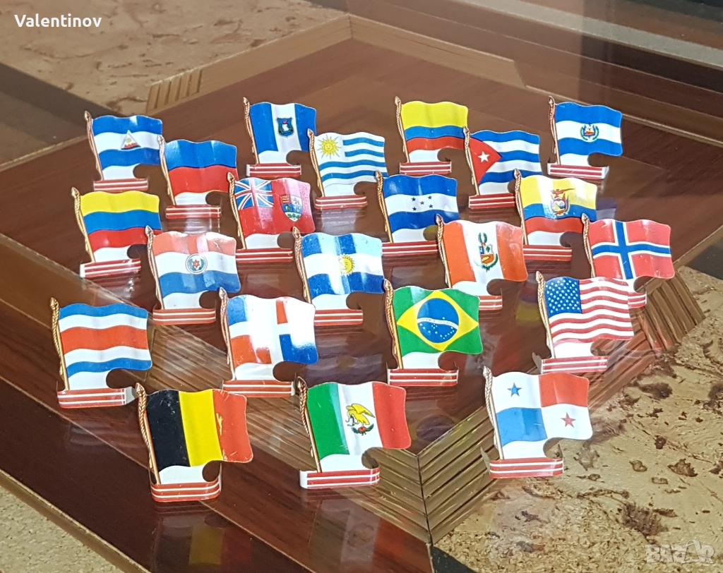 Старинни метални знаменца , снимка 1