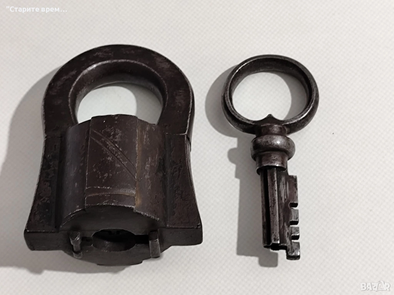 Огромен Царска Русия Античен Кован Катинар, снимка 1