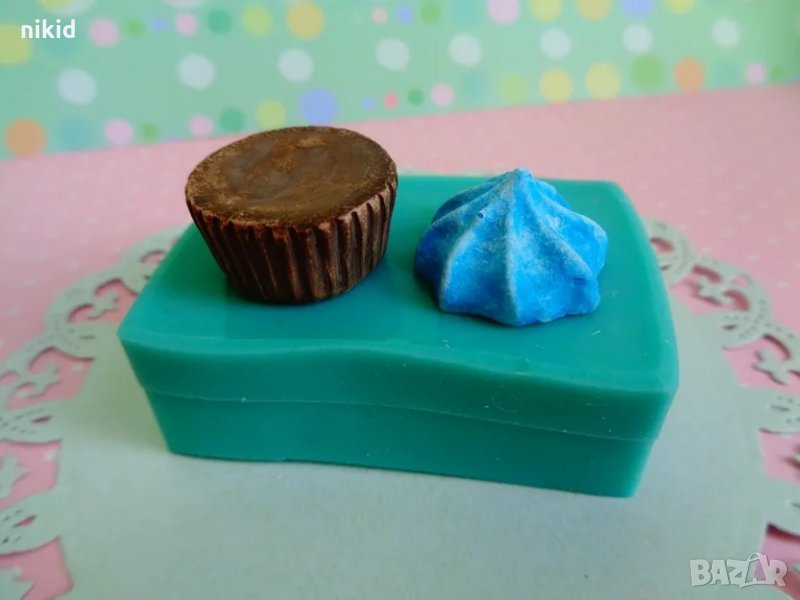 основа кексче и крем целувка силиконов молд форма декорация фондан шоколад гипс, снимка 1