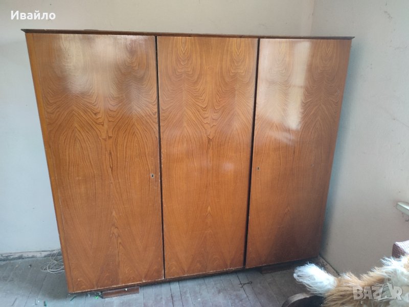 Гардероб масив, снимка 1