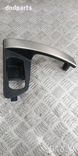 Ръкохватка врата Nissan Qashqai 2012г.(предна лява)	, снимка 1