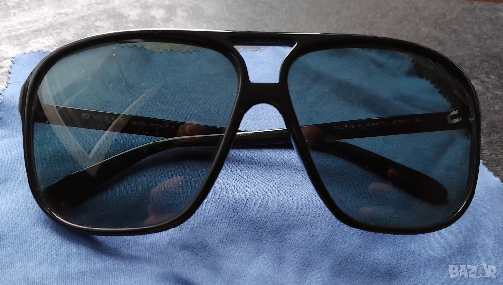 слънчеви очила Vogue с поляризирани сини лещи, снимка 1
