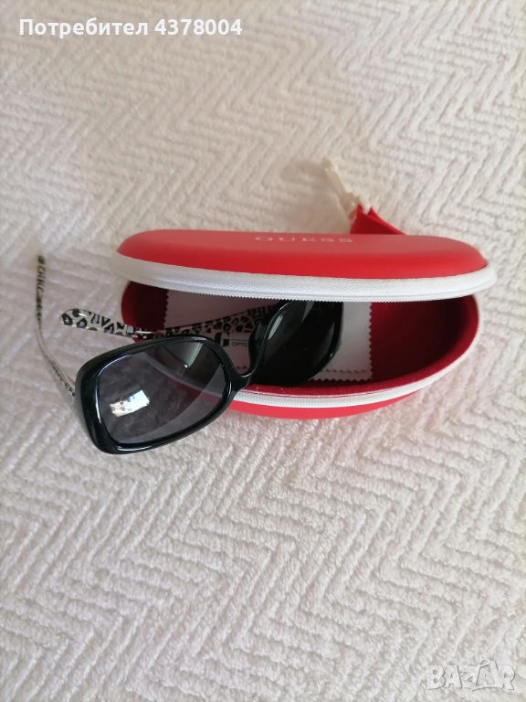 Детски слънчеви очила GUESS с UV защита, снимка 1