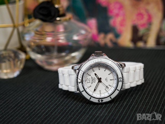 Оригинален дамски  часовник AVIATOR F-Series AVX7670L33 -64%, снимка 3 - Дамски - 38121173