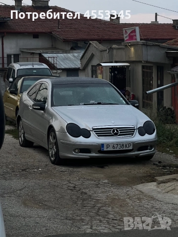Mercedes c200 compressor Sport coupe, снимка 3 - Автомобили и джипове - 52568265