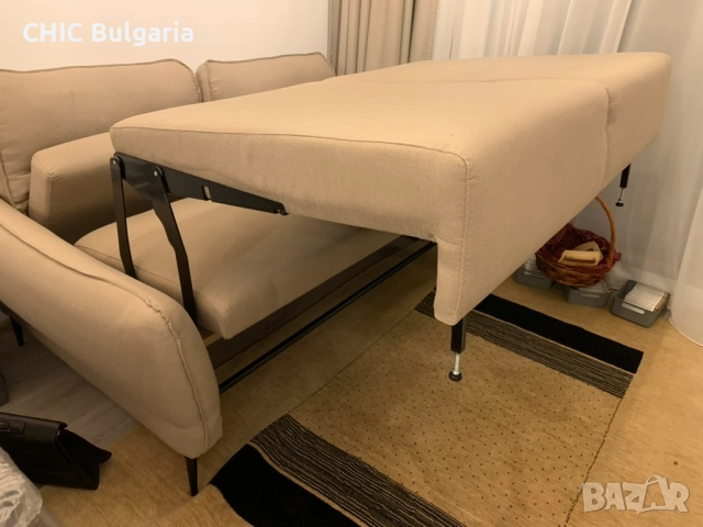 Двуместен разтегателен диван, снимка 4 - Дивани и мека мебел - 52438722