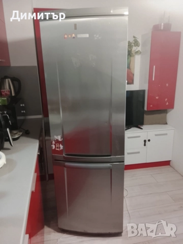 Хладилник с фризер Electrolux за ремонт или за части 