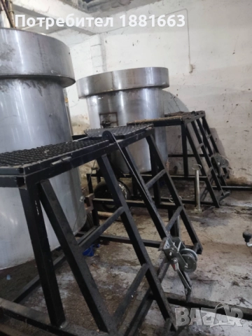 мобилна дестилерия за етерични масла