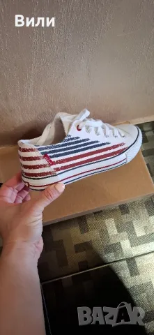 Кецове Levi's, снимка 6 - Кецове - 50329550