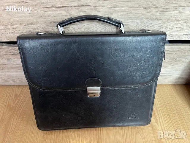 Чанта за документи