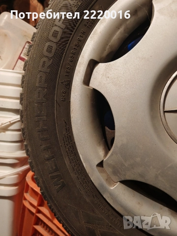 зимни гуми с метални джанти и тазове за мерцедес, снимка 4 - Гуми и джанти - 52362779