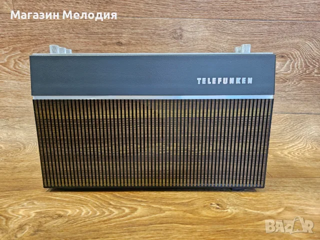 Ретро Telefunken Bajazzo Universal 201 NEW – Легенда от златната ера на транзисторите, снимка 6 - Радиокасетофони, транзистори - 55830516