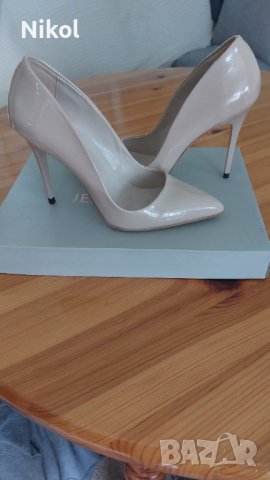 Обувки на висок ток, снимка 5 - Дамски елегантни обувки - 40841064